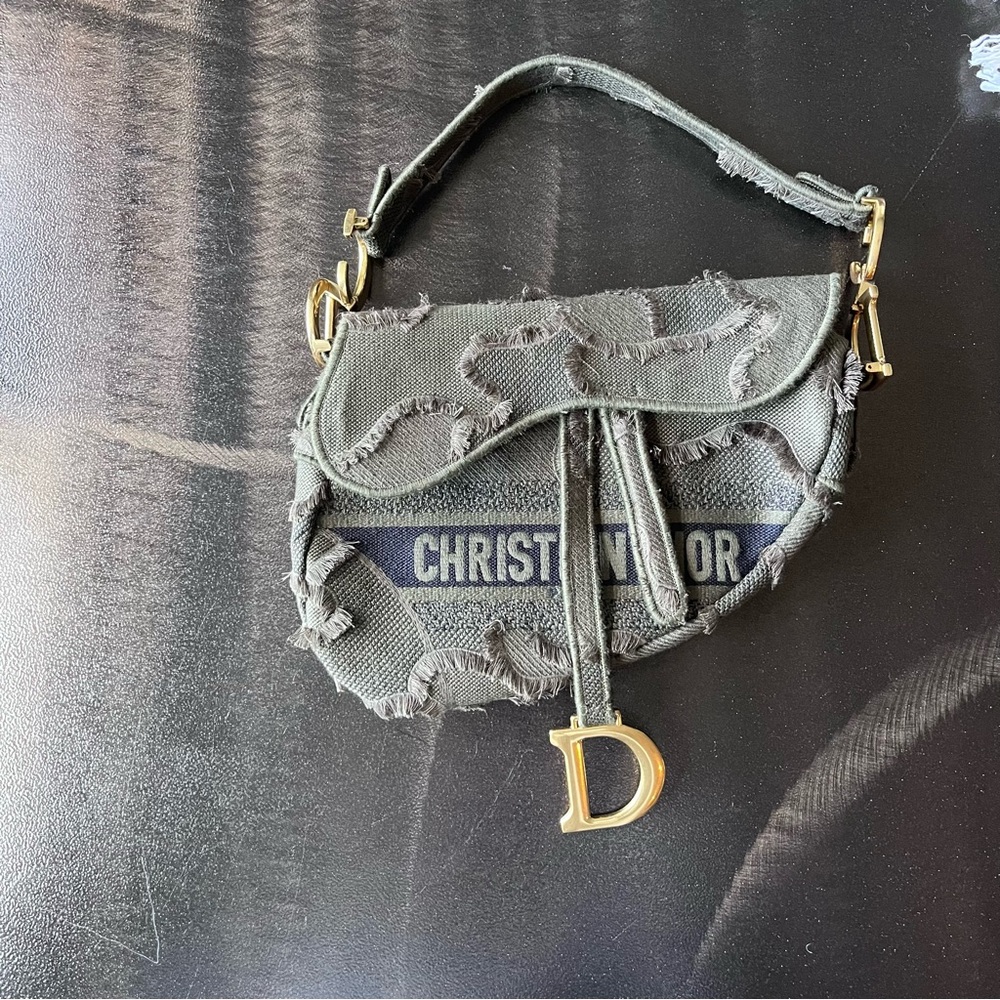 CD saddle bag
